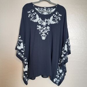 Monoreno Embroidered Oversized Boho Handkerchief Sleeve Blouse
